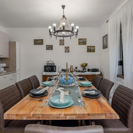 Lovely In With Kitchen * Brod na Kupi