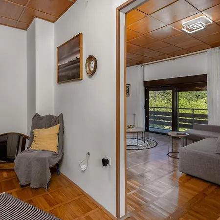 Lovely In With Kitchen *