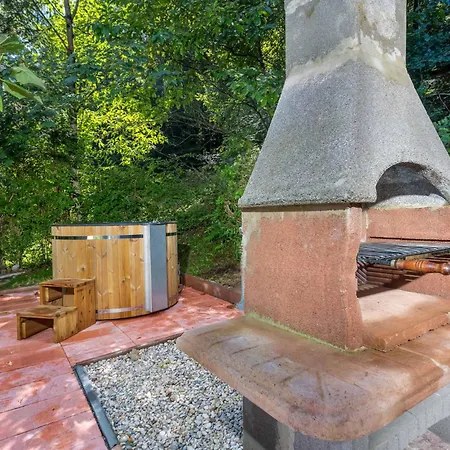 Lovely In With Kitchen Vikendica